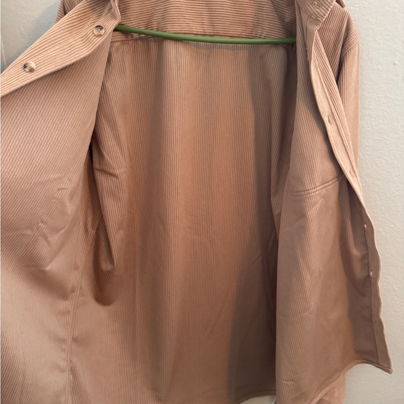Men’s Corduroy Button Down Shirt - Picture 7 of 9